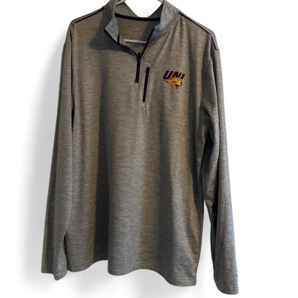 Colosseum Men's Grey Sweatshirt - University of Northern Iowa